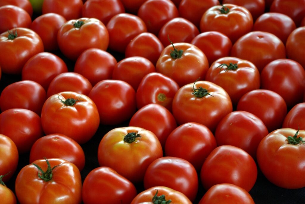 Prodotti del mercato (pomodori e ortaggi): e-commerce di prodotti tipici siciliani
